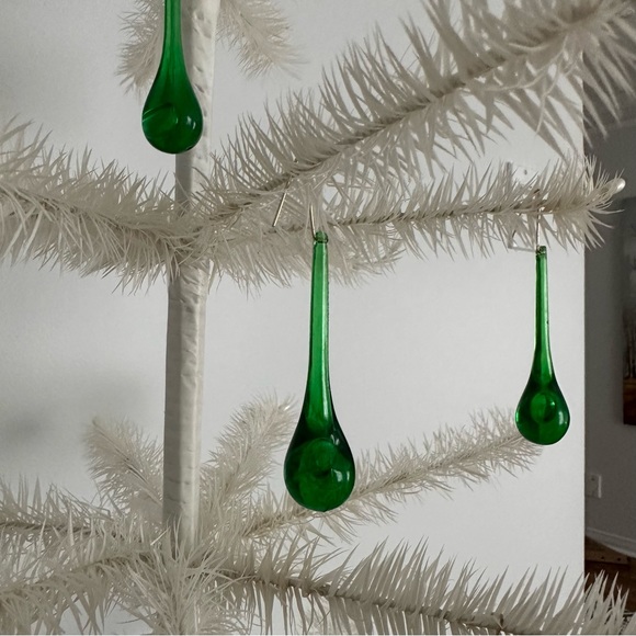 RARE Vintage Christmas Plastic Green Icicles - Picture 15 of 16